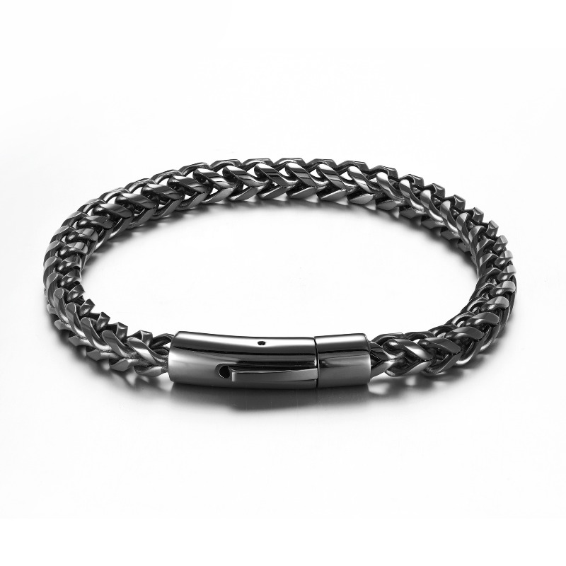 สร้อยข้อมือผู้ชายไทเทเนียมสตีล - Men Accessories Ring And Bracelet บทวิจารณ์และราคา