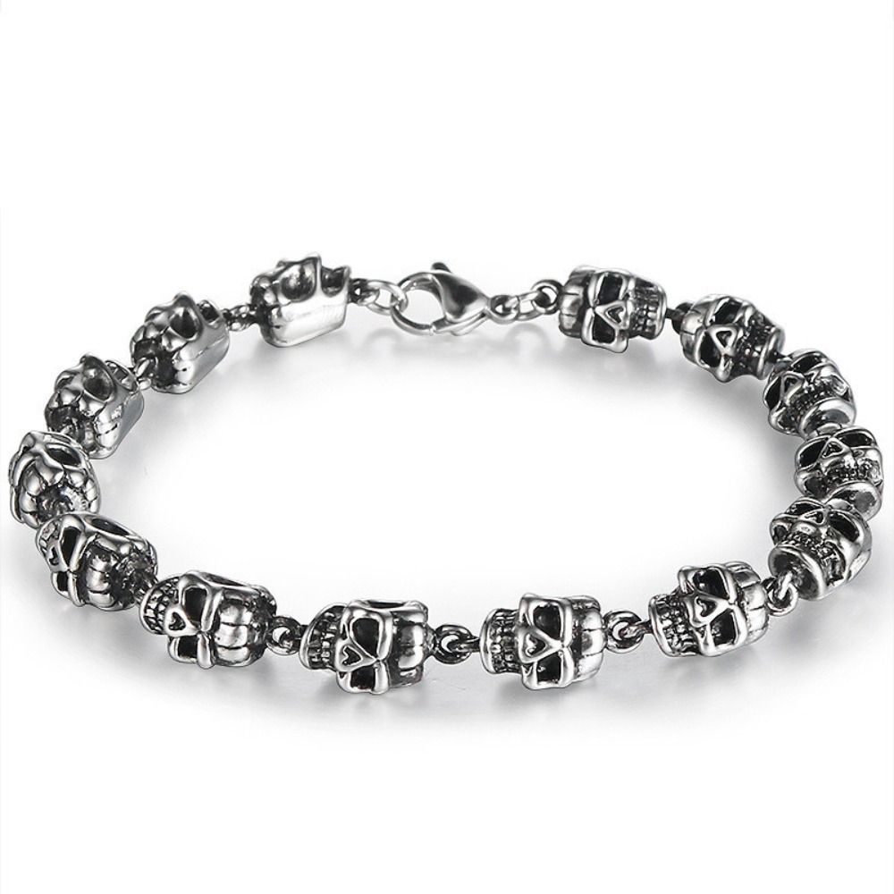 สร้อยข้อมือลูกปัดรูปหัวกะโหลก  - Men Accessories Ring And Bracelet บทวิจารณ์และราคา