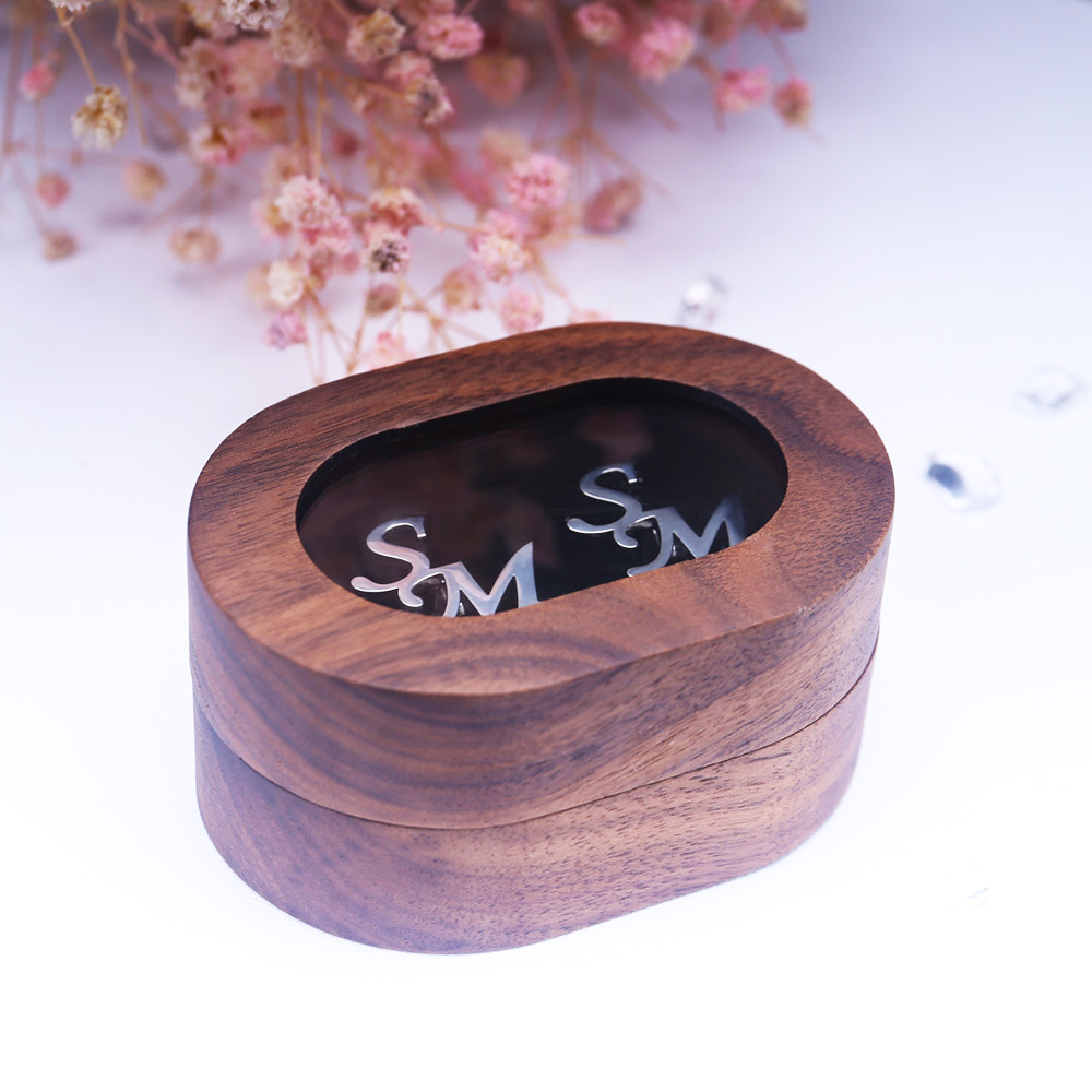 กระดุมข้อมือจดหมายแรกที่กําหนด - Cufflink Box Set บทวิจารณ์และราคา